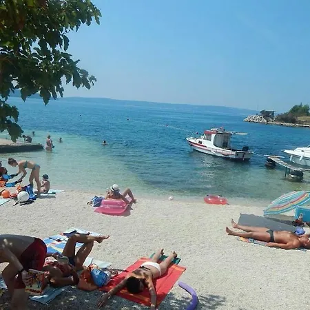 Seven Castles P Kastela